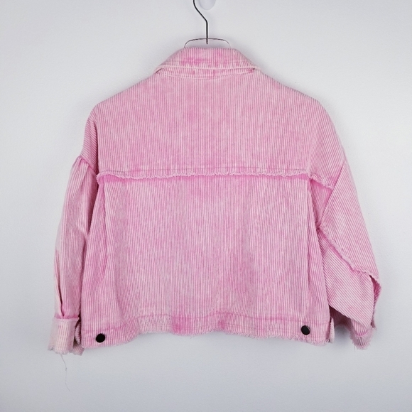 POL Oversized Pink Cropped Corduroy Raw Edge Shacket - Picture 2 of 9